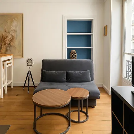 Champs De Mars - Suffren * باريس